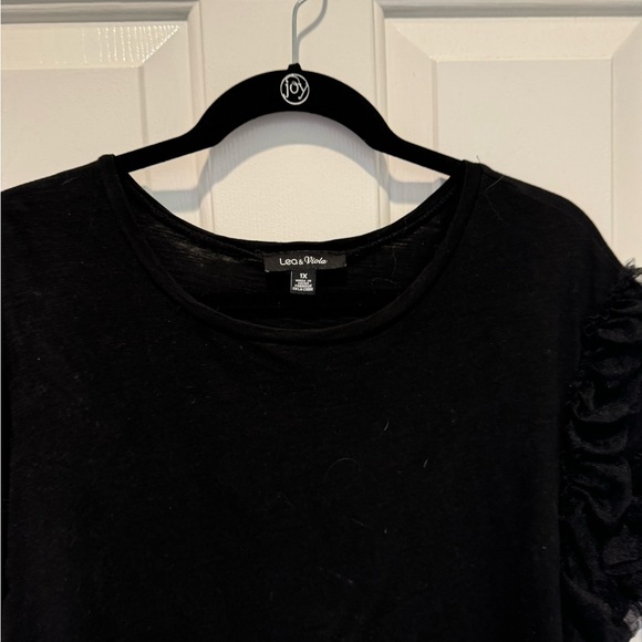 Lea & Viola by Anthropologie Black Short Sleeve Top Size 1X - Picture 10 of 11